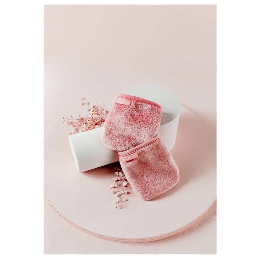 Flawless Pink Cleansing Mitt Set,‎ Reusable 7-Day Facial Mitt Makeup Remover